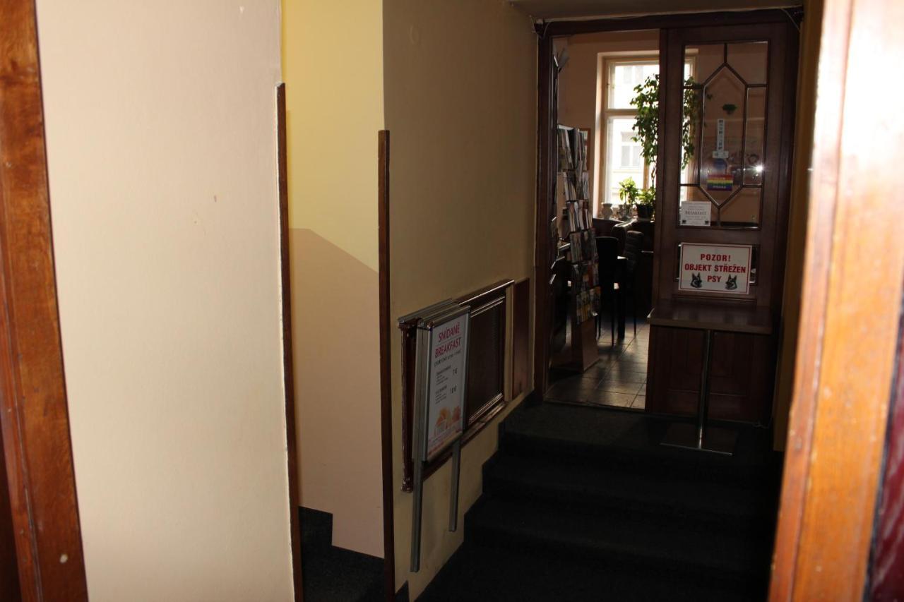 Hotel Praha Club Bed & Breakfast Ngoại thất bức ảnh